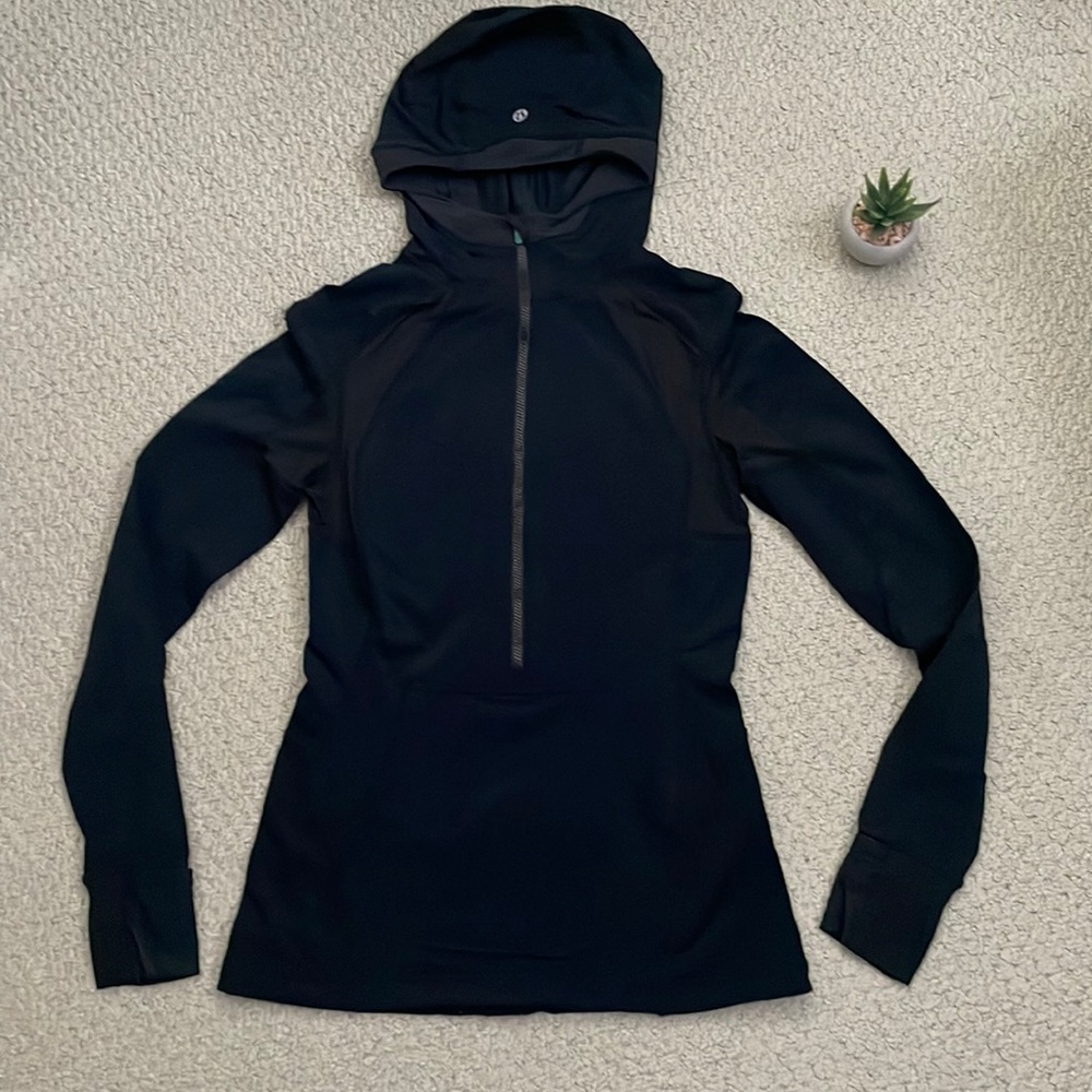 Lululemon long sleeve run half zip pullover